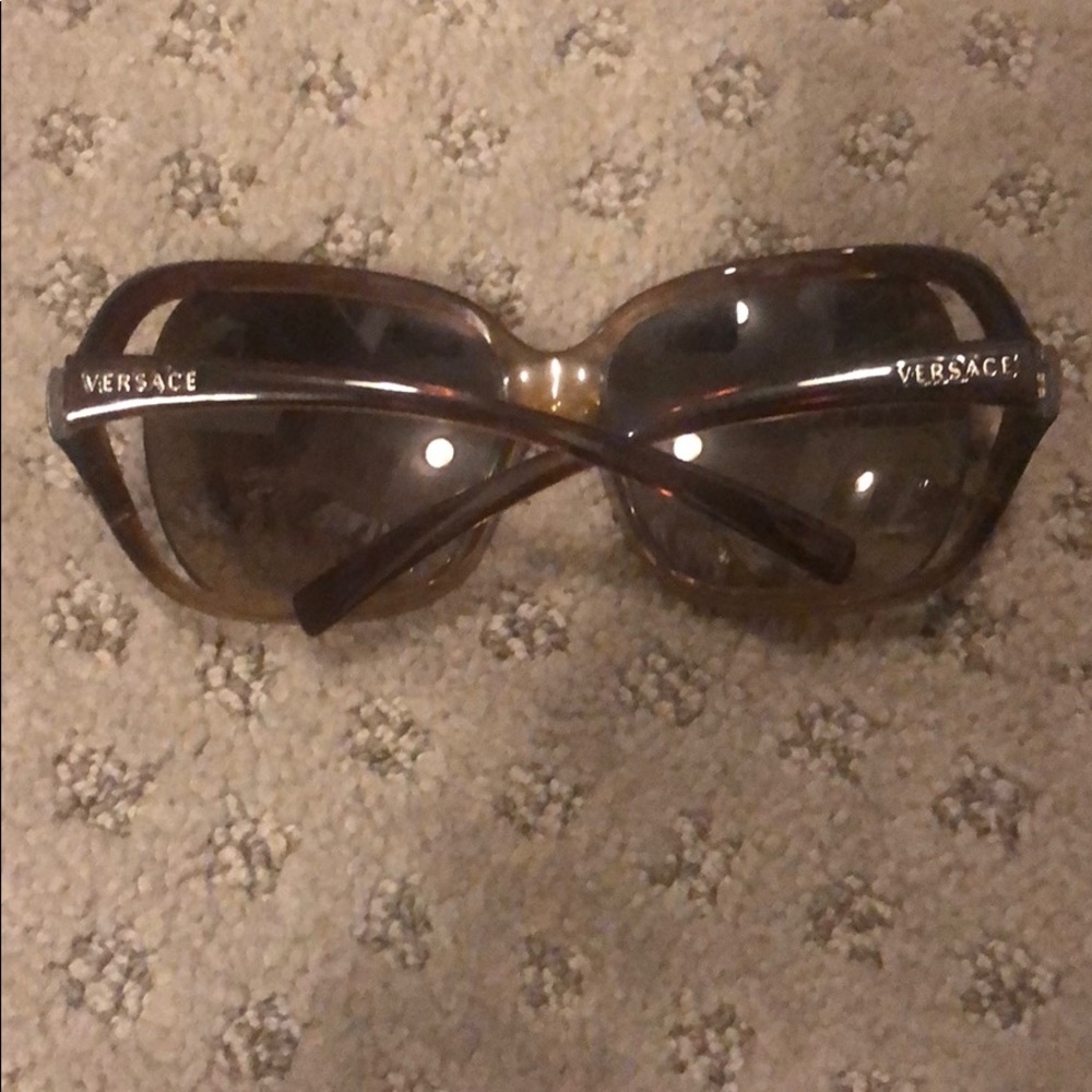 Versace brown sunglasses. Classic
